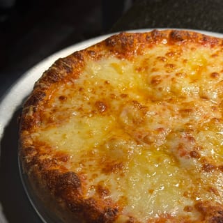Four Cheese Pizza (Medium 12")