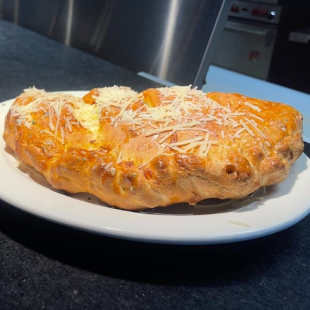 Mama's Favorite Calzone.