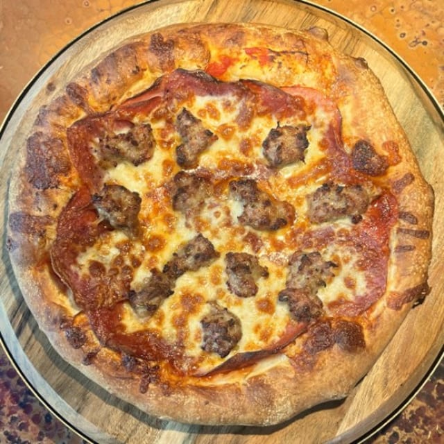 Meat Lovers Pizza (Medium 12").