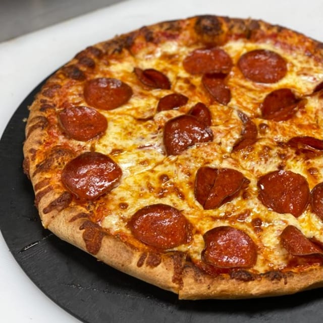 Pepperoni Pizza (Large 14").