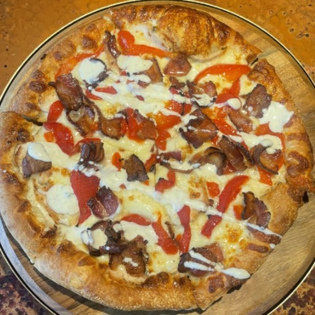 Chicken Bacon Ranch Pizza (Small 10").