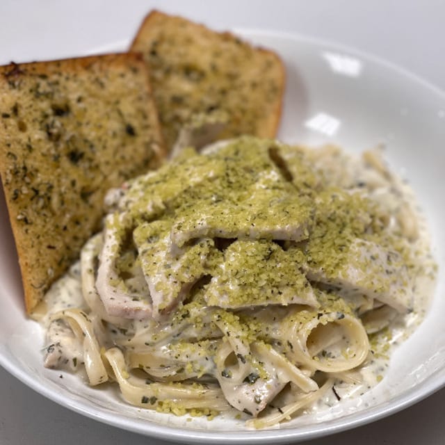 Chicken Fettuccine.