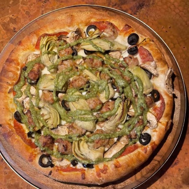 Dino's Combination Pizza (Small 10").